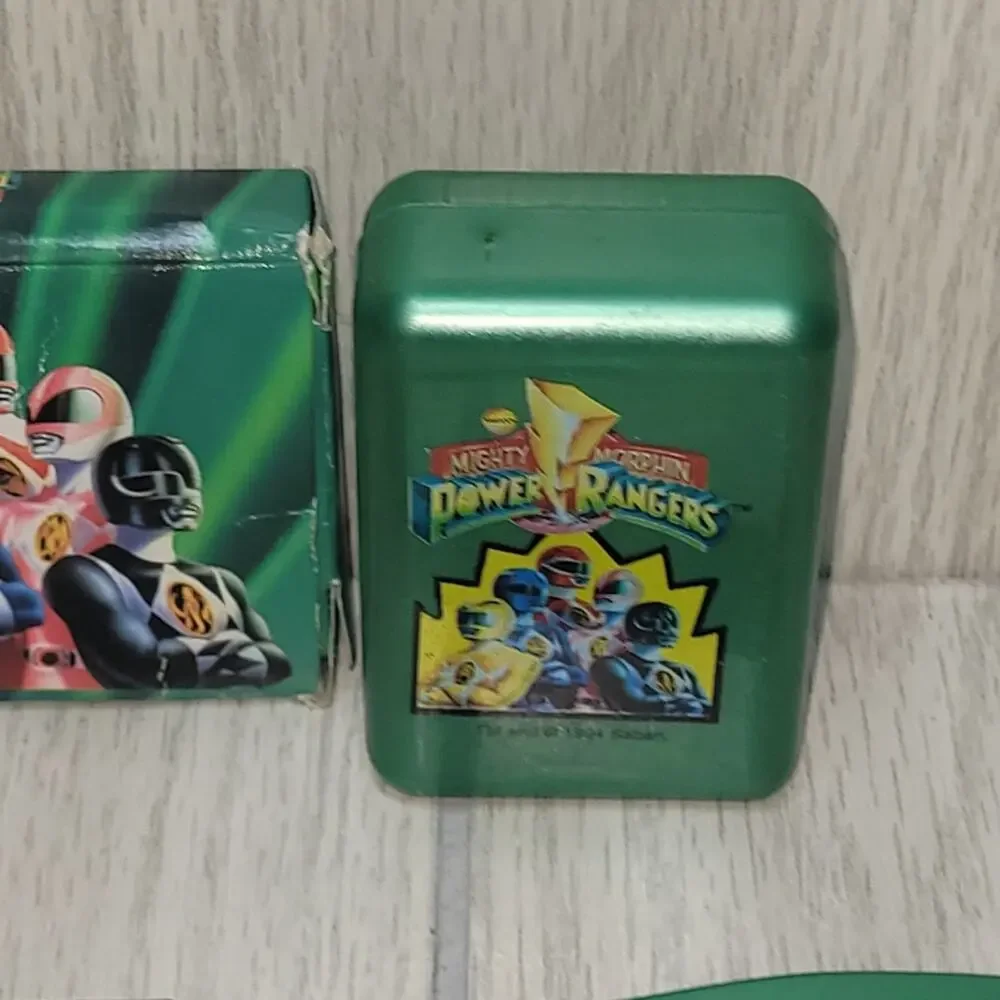 Vtg 94' Mighty Morphin Power Rangers Gift Set Kleenex Soap Brush Toothbrush